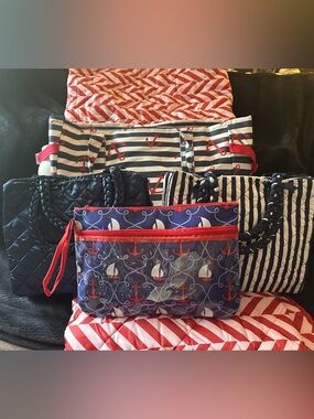 Beach/Cruise/Poolside Travel Bundle Tote + 3 Matching Bags + Blanket Set